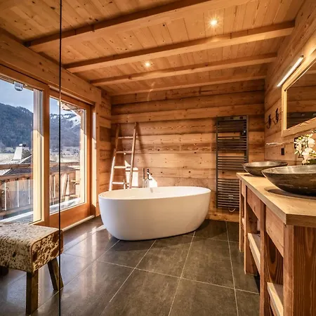 Heavenly, Montriond, Luxe, 8-12 Personnes Montriond